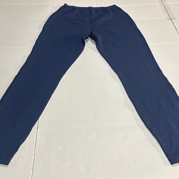 Patagonia performance base layer Capilene Navy Blue Pants with elastic waist - Picture 7 of 9